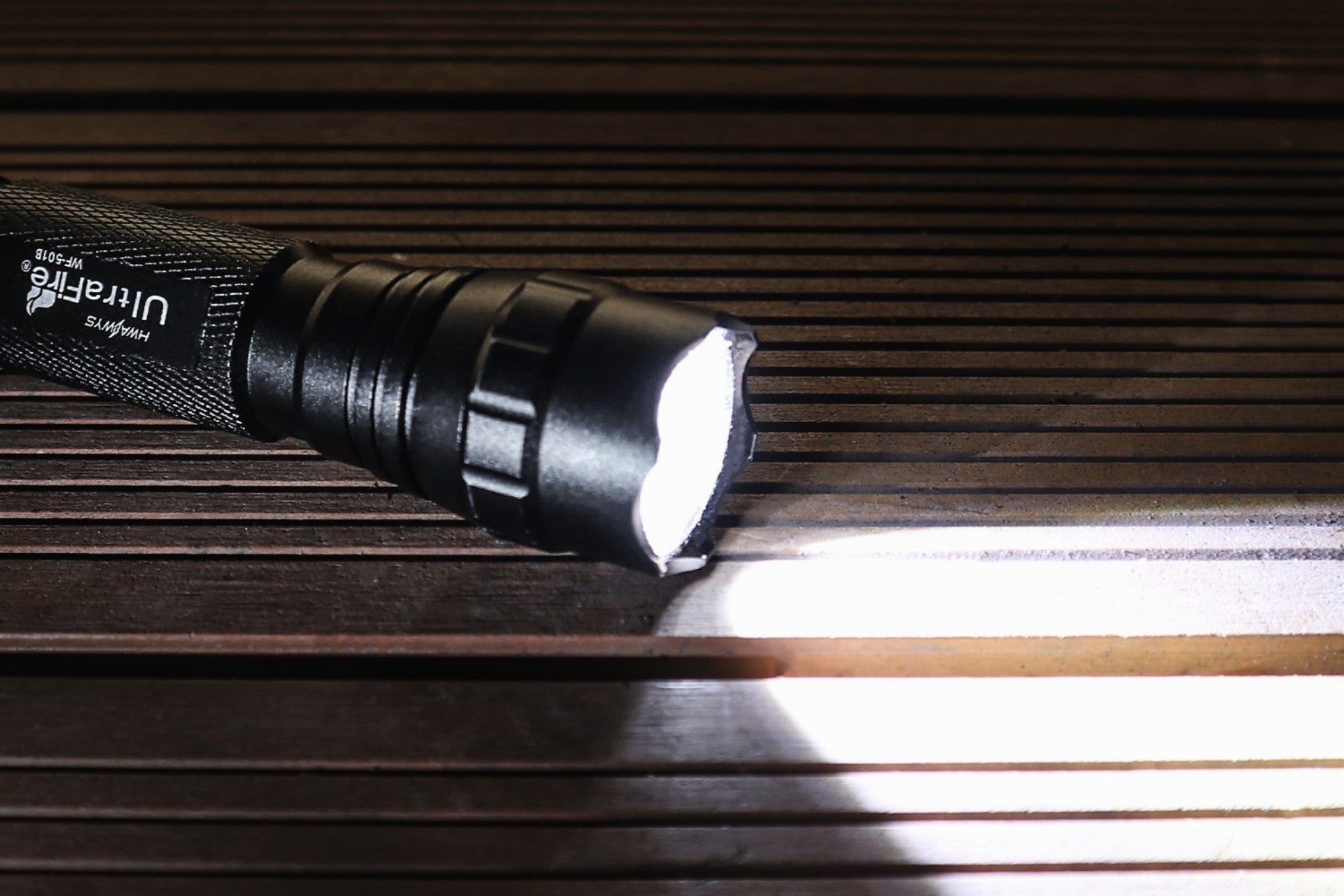 WF-501B_Tactical_Flashlight